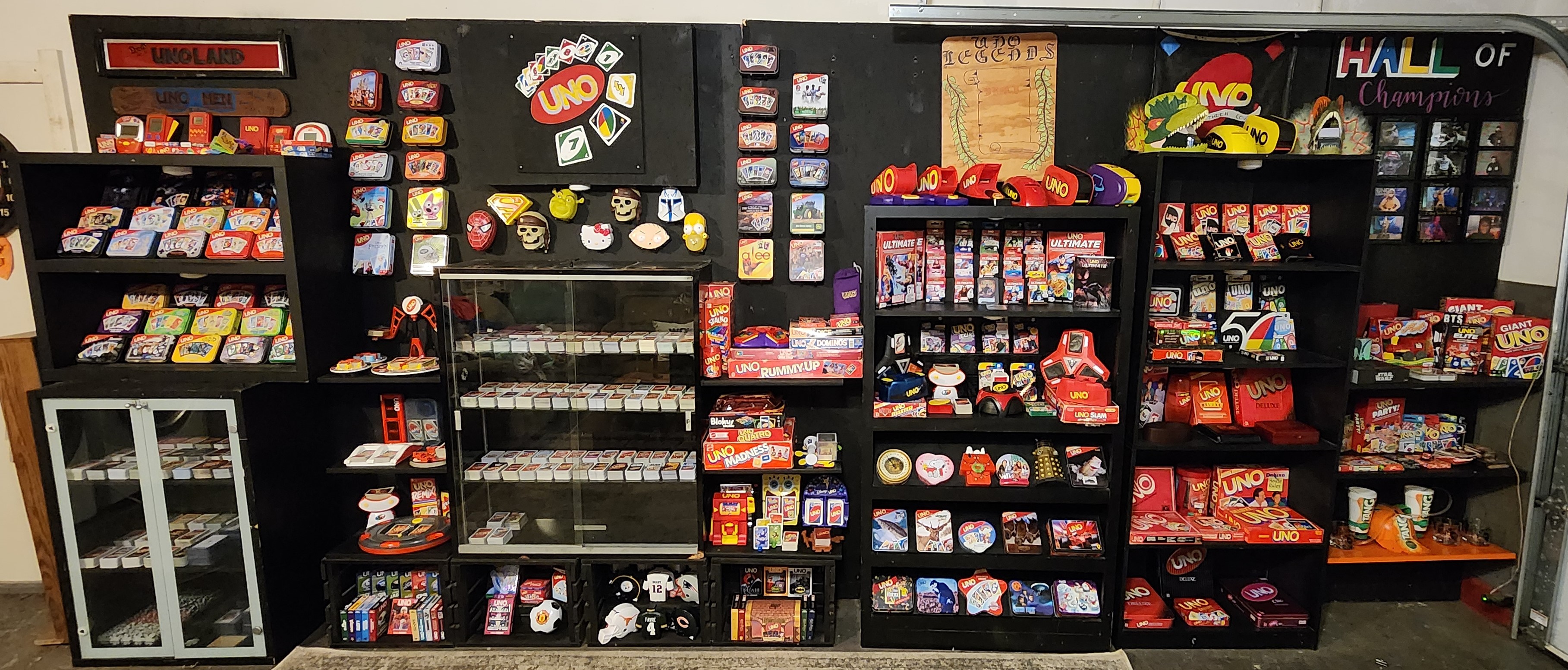 Mega Uno Current Uno Collection