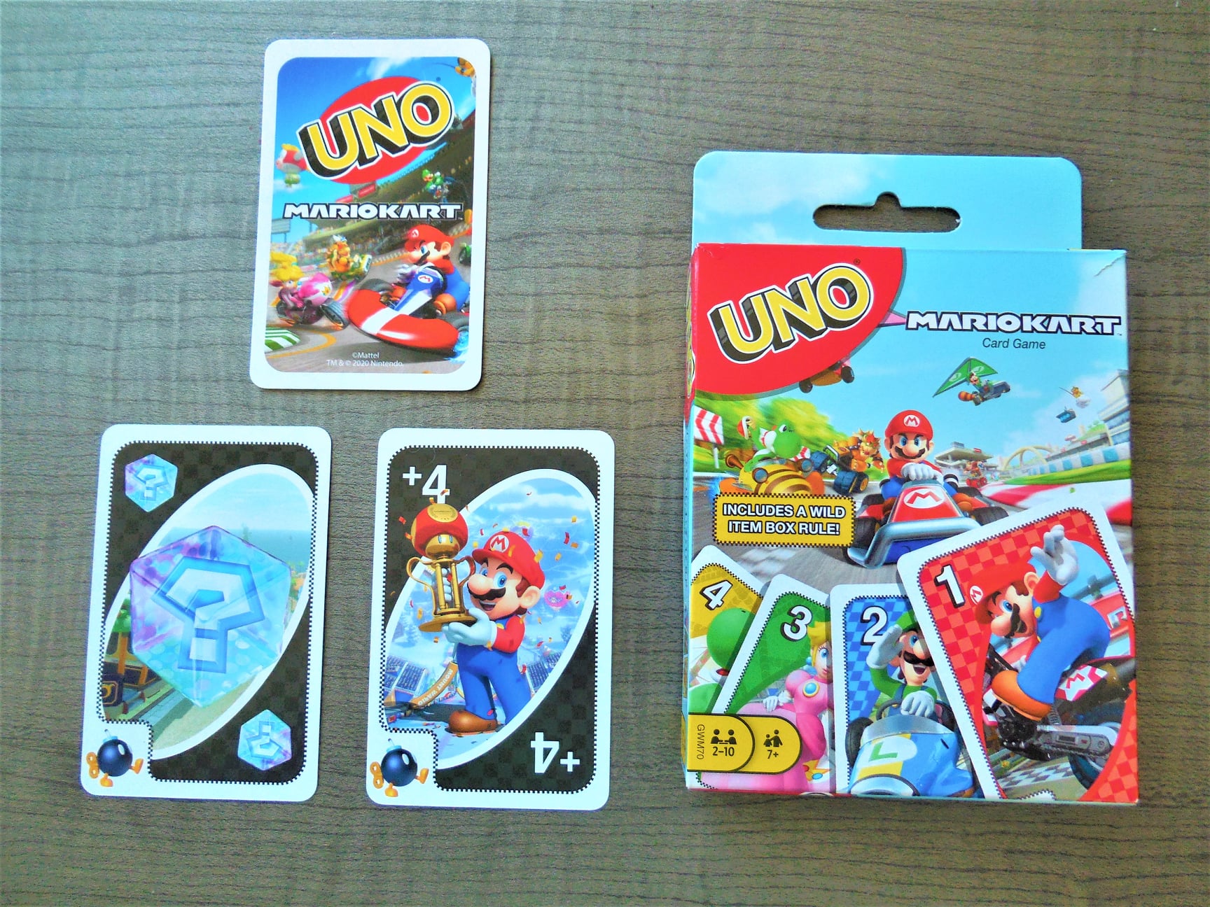 Mario Kart Uno Card Game